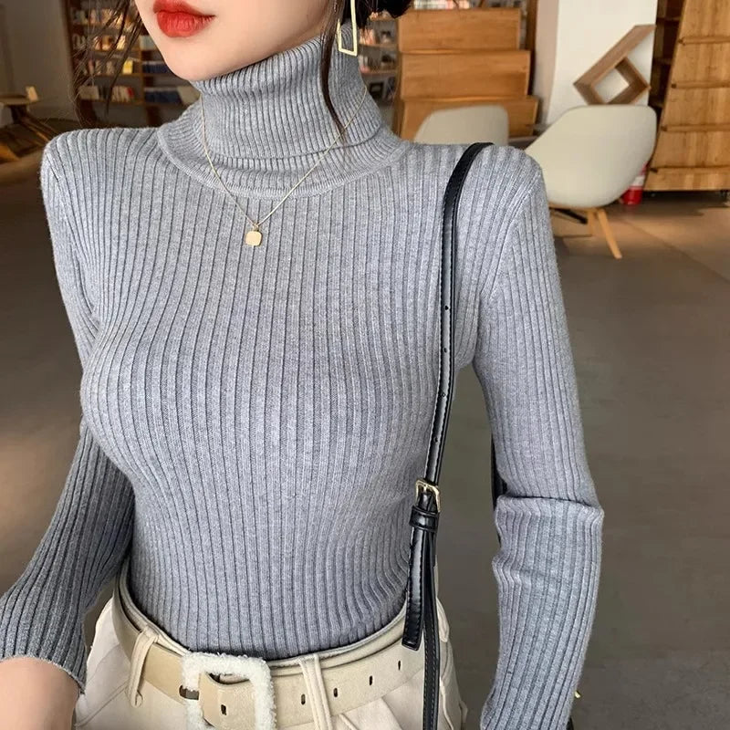 Damen Rollkragen-Rippstrickpullover – Eleganter, figurbetonter Herbst/Winter Style für Alltag und Büro