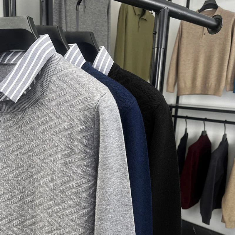 Herren Strickpullover mit gestreiftem Hemdkragen – Stilvoller Freizeitpullover im Schichten-Look