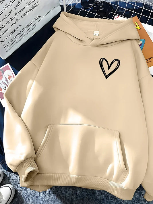 Mila - Kapuzenpullover mit Herzmotiv