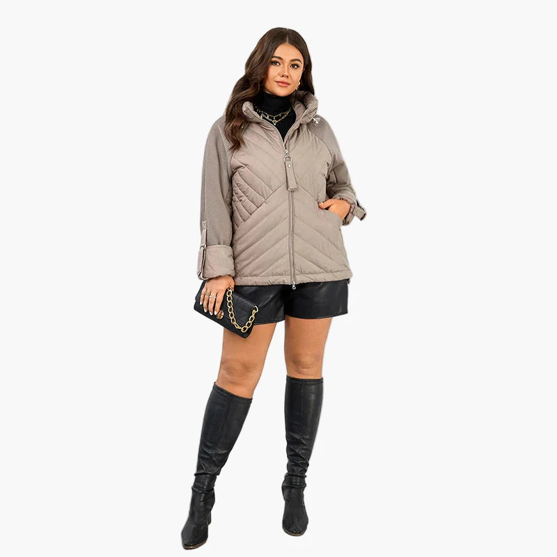 Damen Steppjacke mit Kapuze und modischem Oversize-Look – Herbst Winter Freizeitjacke Plus Size