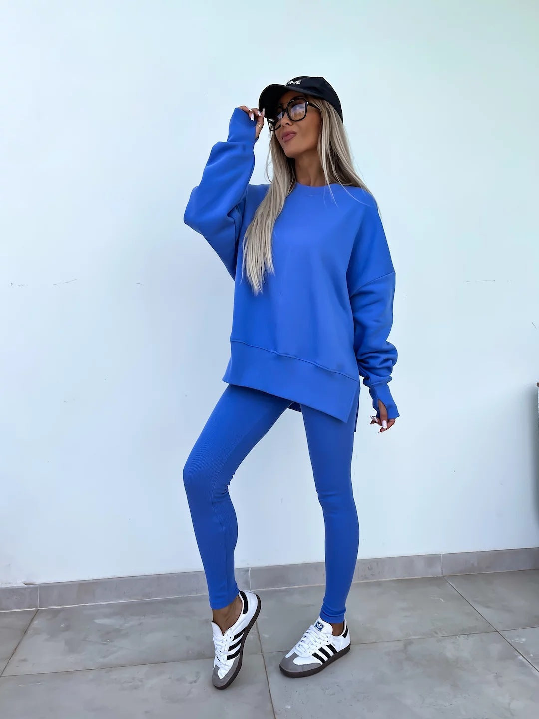 Judith – Lässiges Damen Sweater-Set mit Langarm und Schlitz
