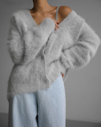 Mandy – Lockere Damen-Strickjacke mit V-Ausschnitt