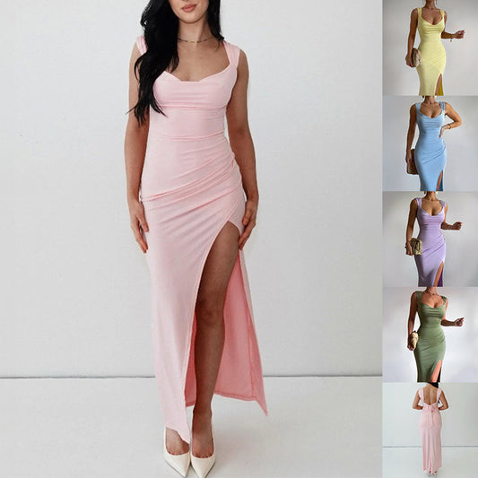 Rebecca – Schlankes ärmelloses Kleid mit Schlitz und Rückenschleife