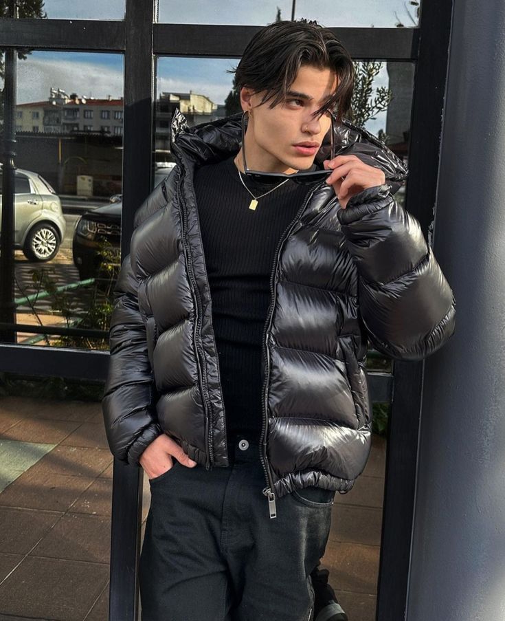 Herren Pufferjacke Streetwear – Stylische Übergangsjacke mit Kapuze für Freizeit und Alltag