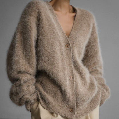 Mandy – Lockere Damen-Strickjacke mit V-Ausschnitt