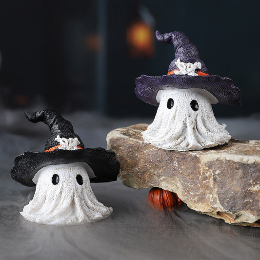 Halloween Dekofigur Geist mit Hexenhut – Resin Figur für gruselige Party Dekoration