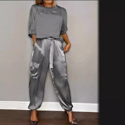 Kimberley – Satin Damen Zweiteiler mit kurzen Ärmeln