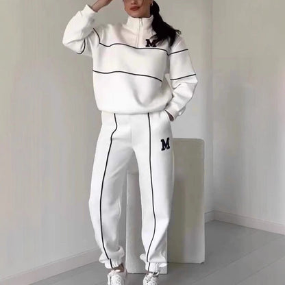 Jade – Lässiges Damen-Sweatshirt-Set mit Taschen