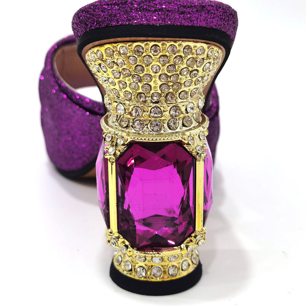 Imogen – Damenschuhe und Taschen mit afrikanischem Design