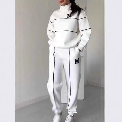 Jade – Lässiges Damen-Sweatshirt-Set mit Taschen