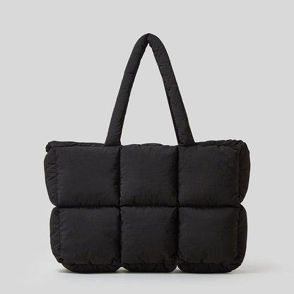 Barbara – Weiche Daunenhandtasche aus Baumwolle