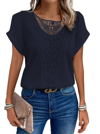 Gillian – Sommerliches T-Shirt mit Hohlmustern